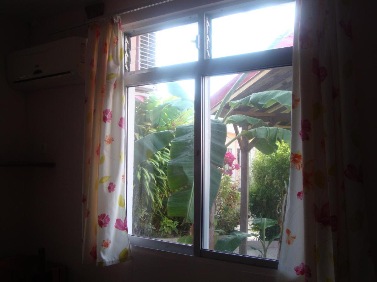 Residence Madelia Port-Louis Exterior photo